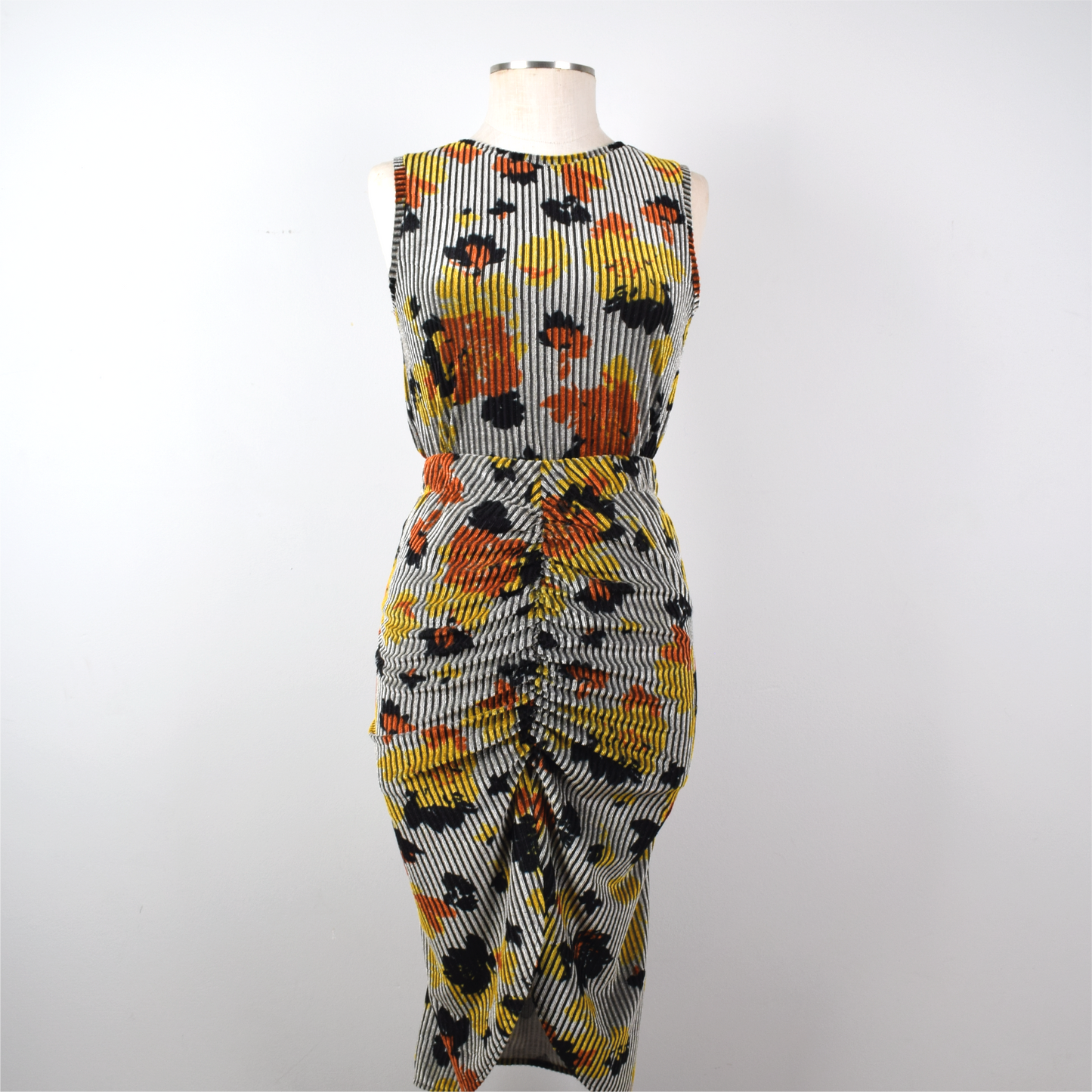Falda Velvet Plateada con Flores
