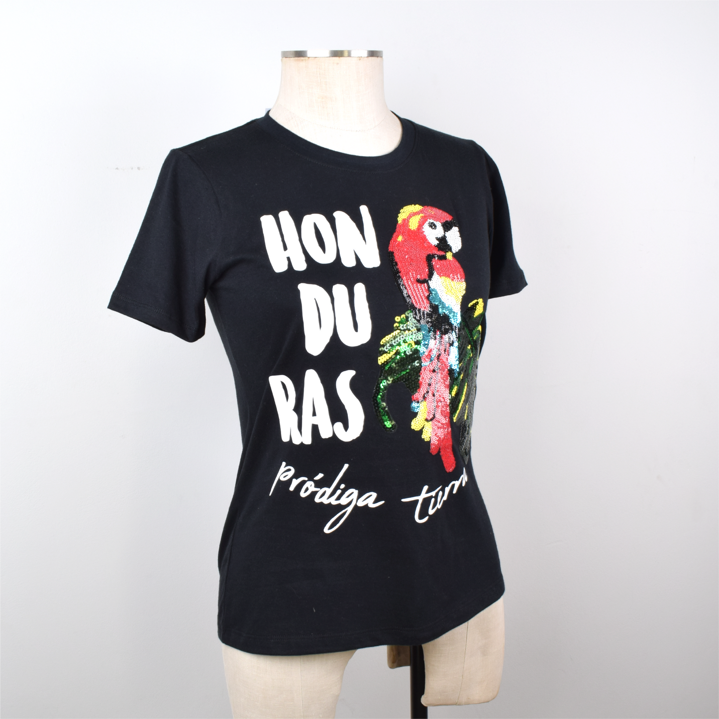 Pródiga Tierra Guacamaya Lentejuelas Camiseta Mujer