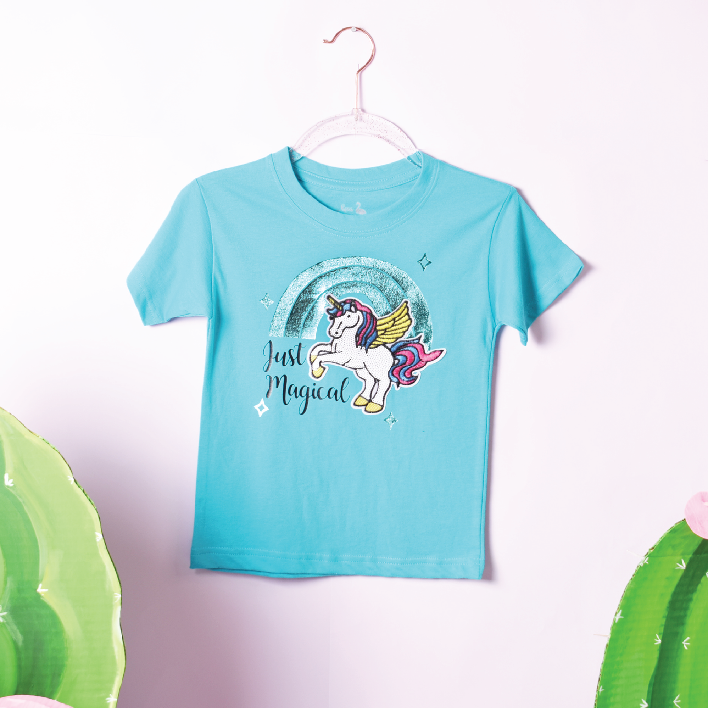 Rainbow Unicorn T−Shirt