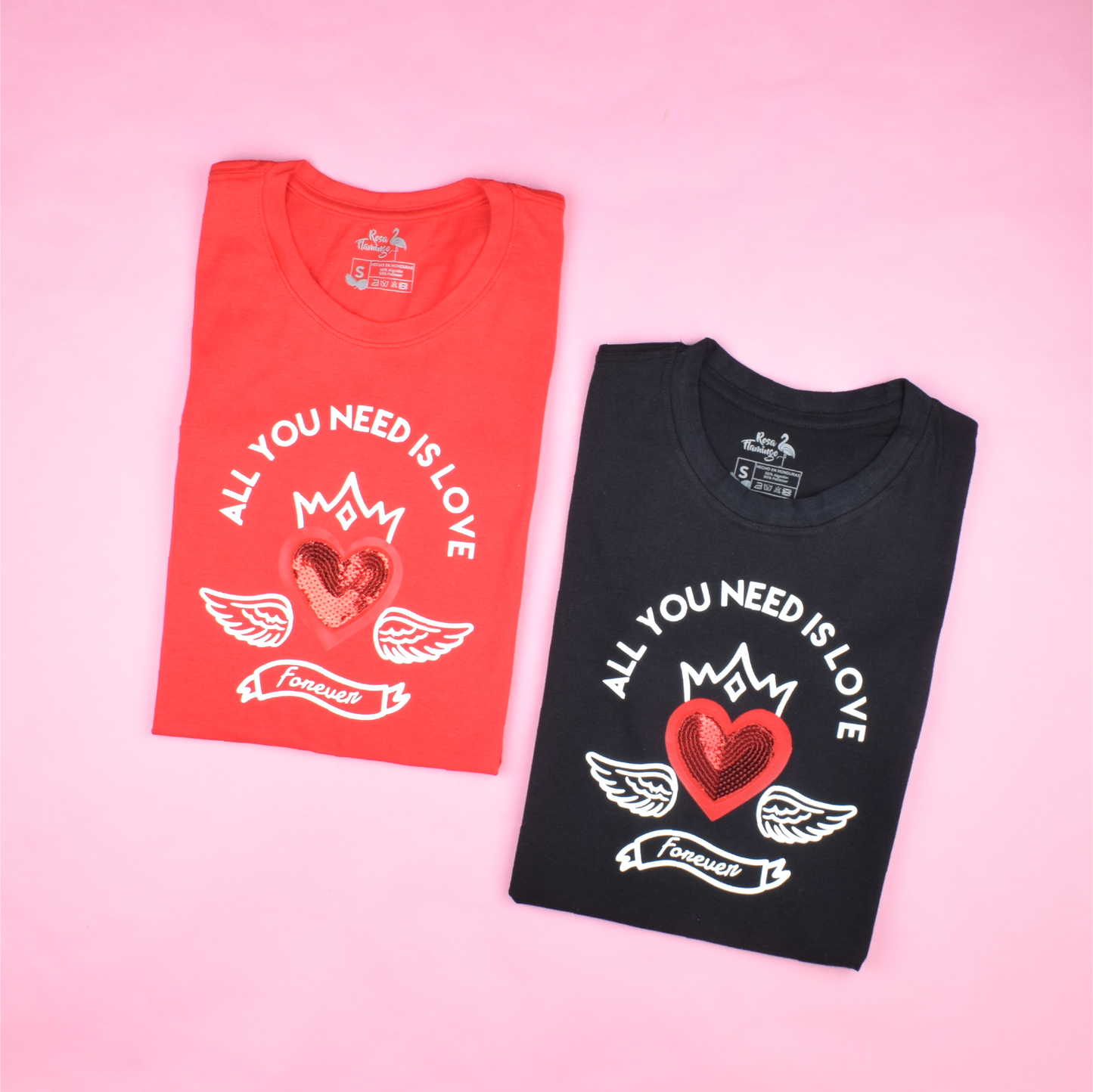 All you need is love camiseta corazón lentejuelas
