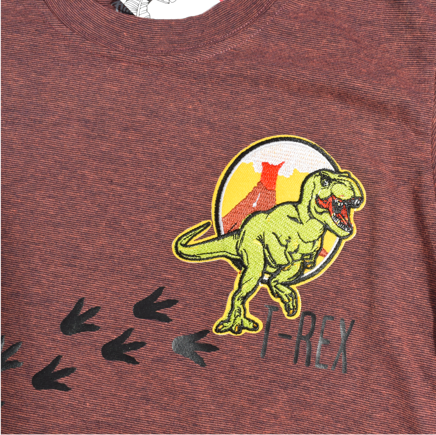T-Rex Dinosaurio Huellas T-Shirt