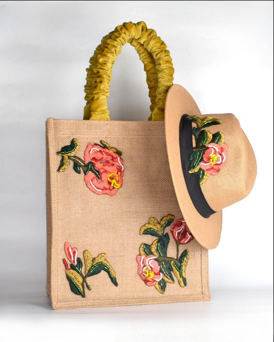 Bolso Flores Bordadas Piedras y Lentejuelas