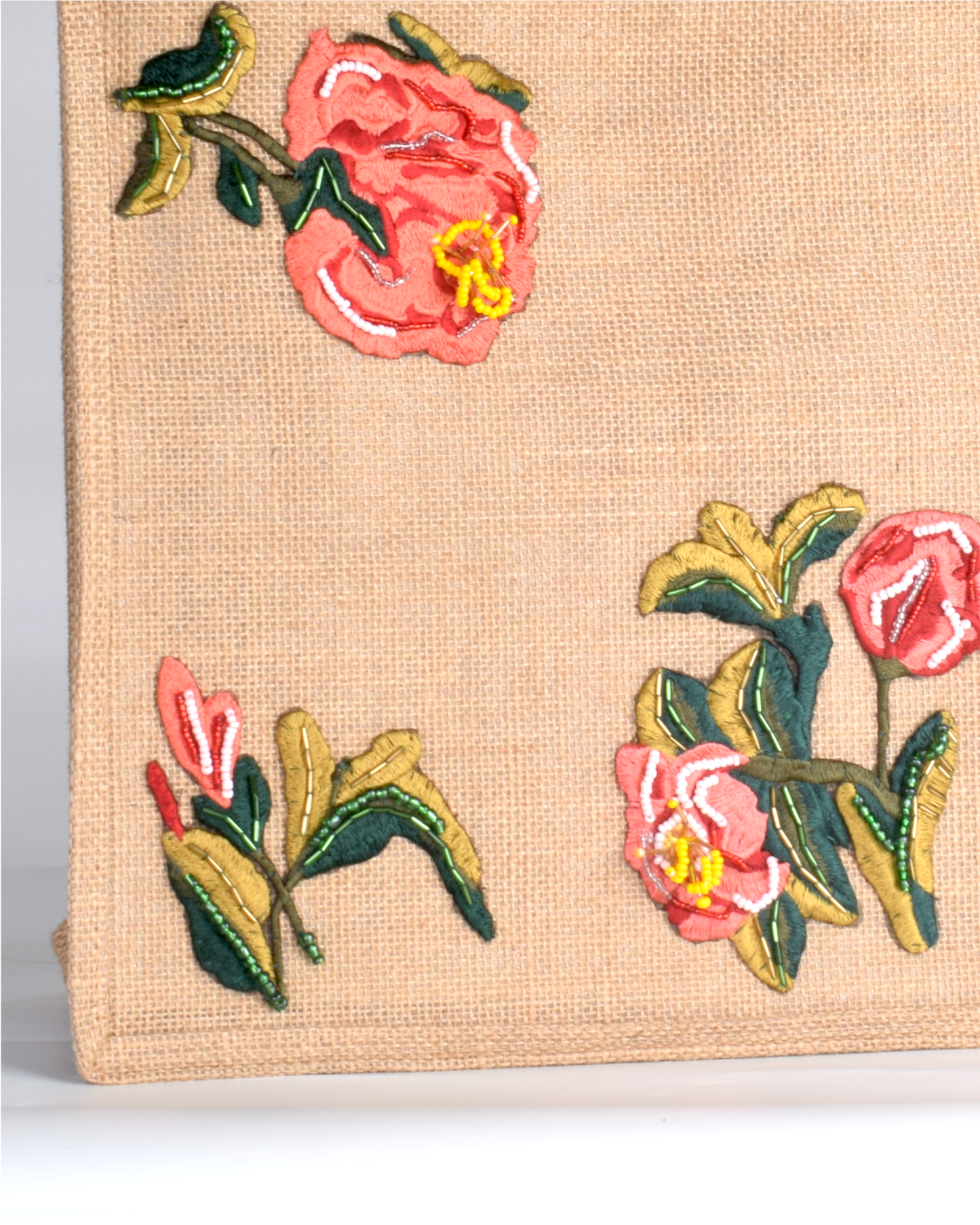 Bolso Flores Bordadas Piedras y Lentejuelas