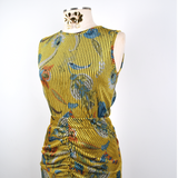 Top Velvet Dorada con Flores