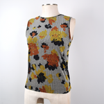 Top Velvet Plateada con Flores