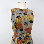 Top Velvet Plateada con Flores