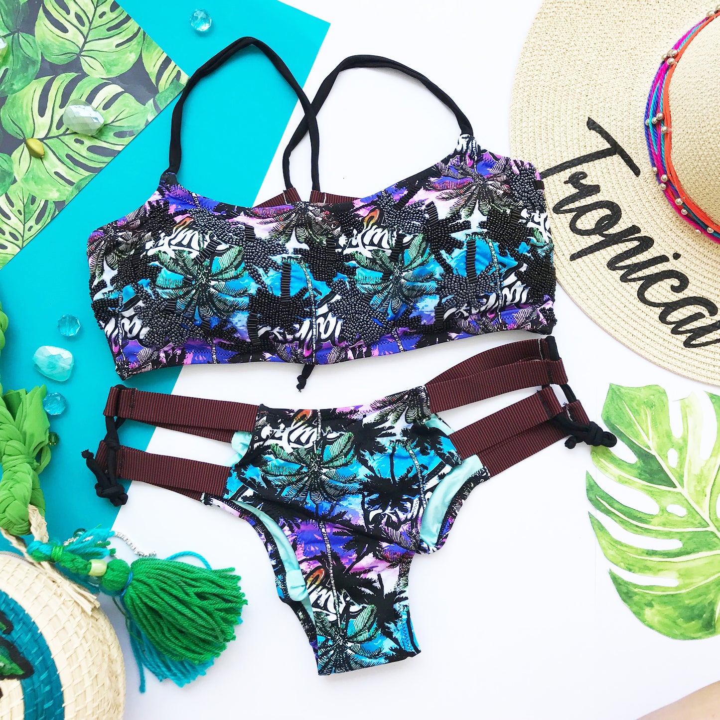 Bikini Palm Paradise de piedras