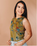 Top Velvet Dorada con Flores